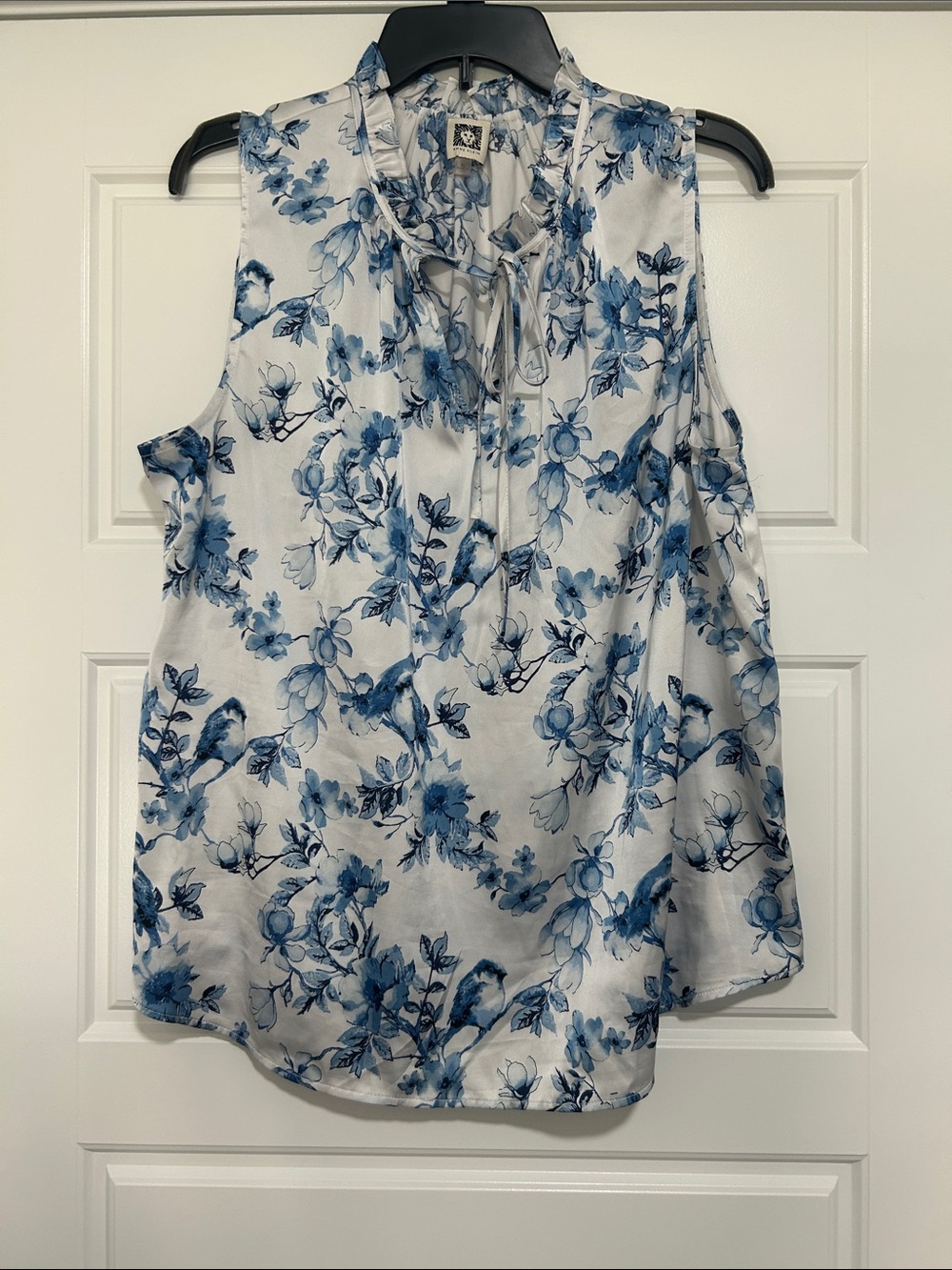 Anne Klein White and Blue Floral Tie-Neck Sleeveless Top